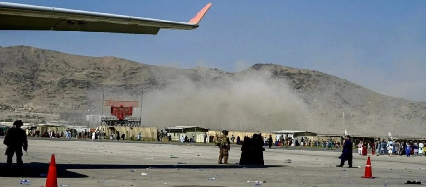 Έκρηξη στην Καμπούλ: Η Ουάσινγκτον απειλεί με αντίποινα τον ISIS